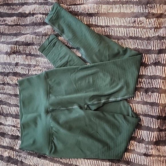 Alphalete Revival Leggings - Picture 1 of 3